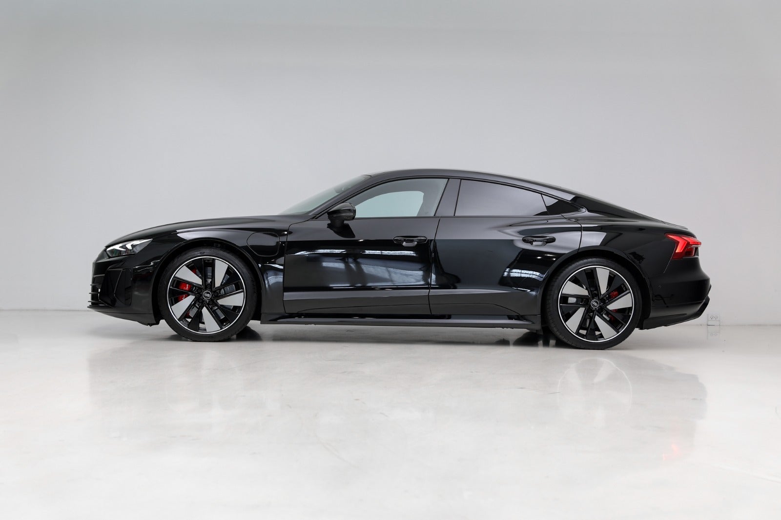 Audi e-tron GT quattro