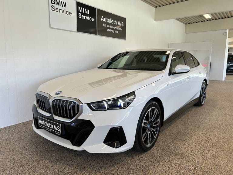 BMW i5 eDrive40 M-Sport