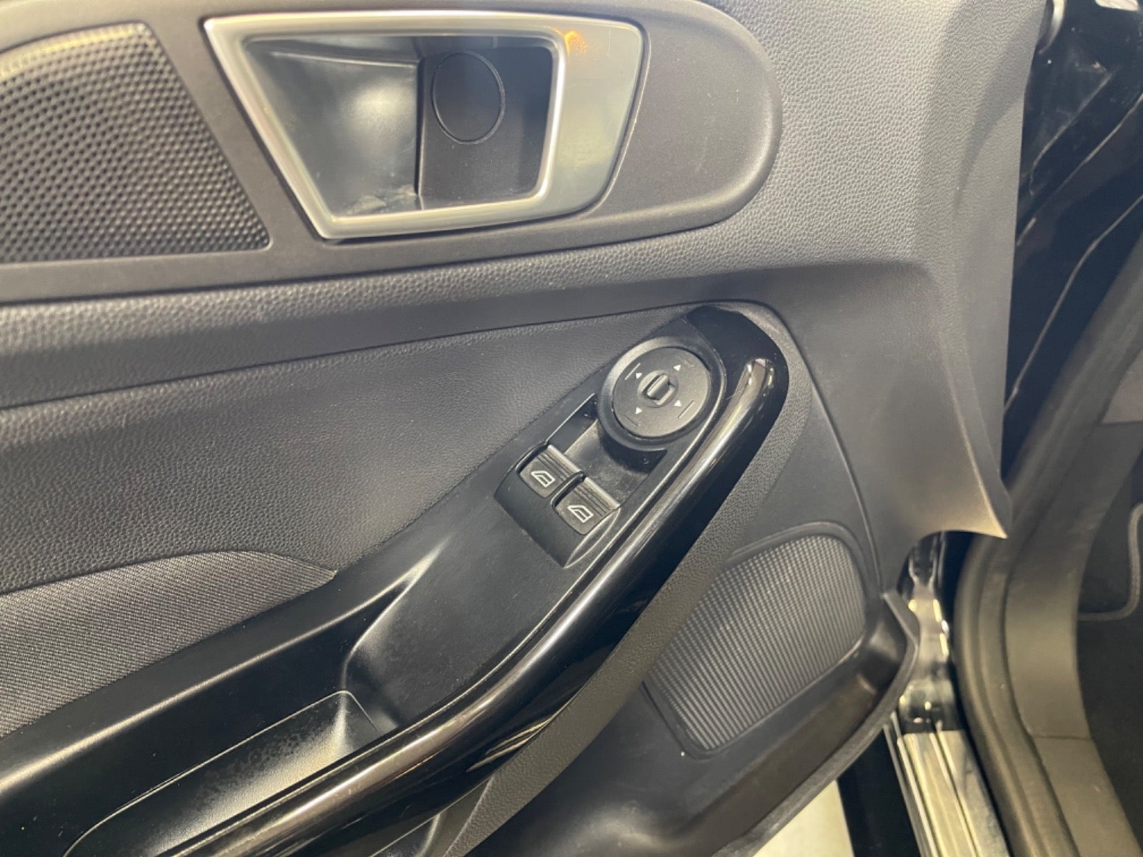 Billede af Ford Fiesta 1,5 TDCi 75 Titanium
