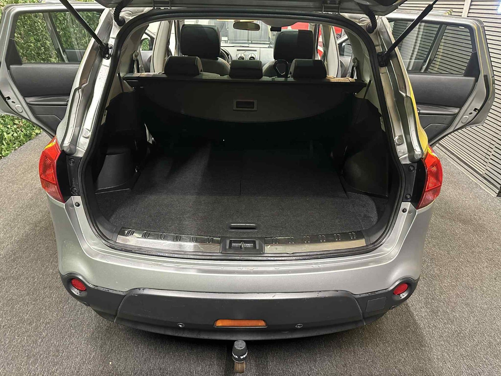 Billede af Nissan Qashqai+2 2,0 Acenta CVT 4WD 7prs