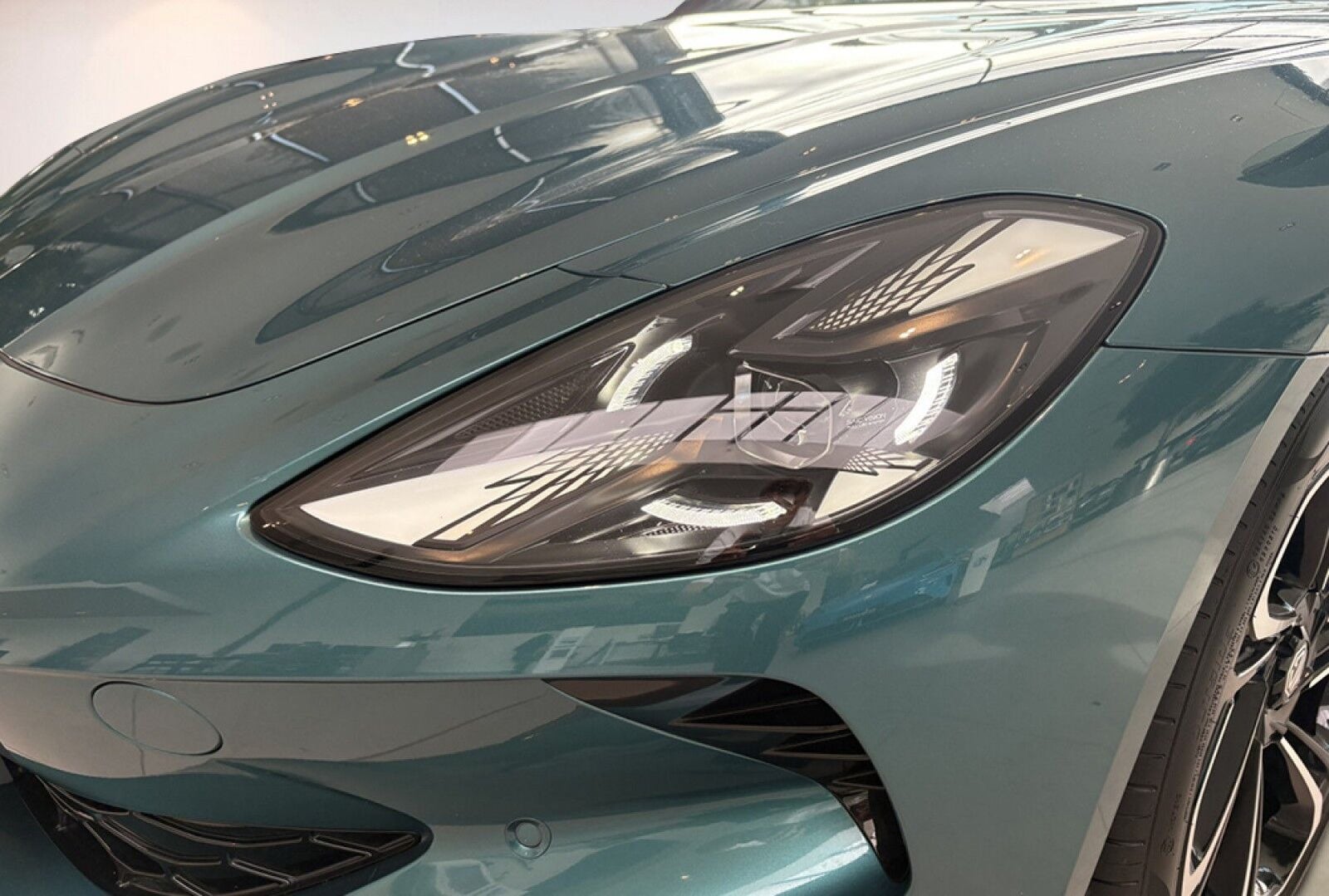 MG Cyberster GT Performance