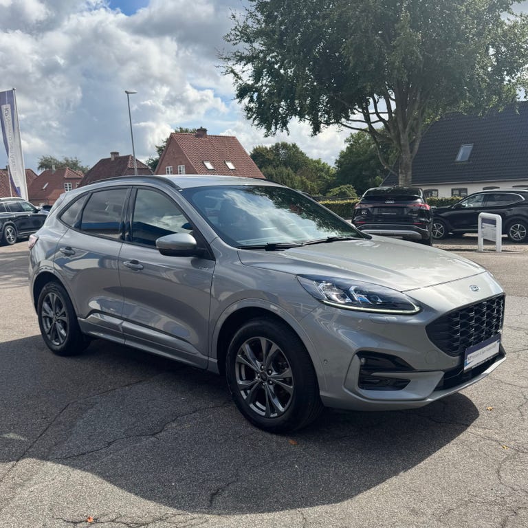 Ford Kuga PHEV ST-Line X CVT