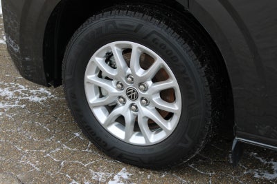 VW e-Caravelle Life SWB