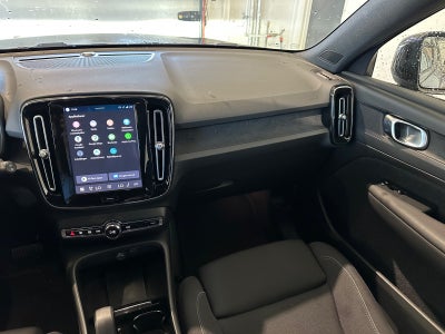 Volvo XC40 P6 ReCharge Core