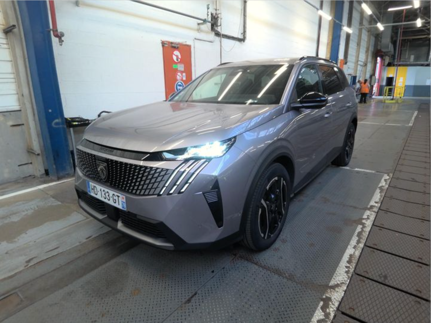 Billede af Peugeot e-5008 77 Allure 7prs