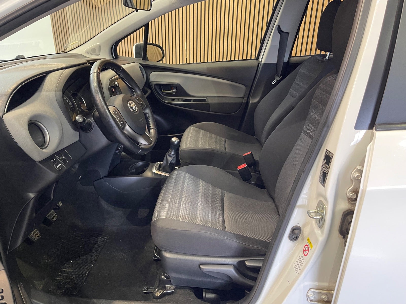 Billede af Toyota Yaris 1,0 VVT-i T2