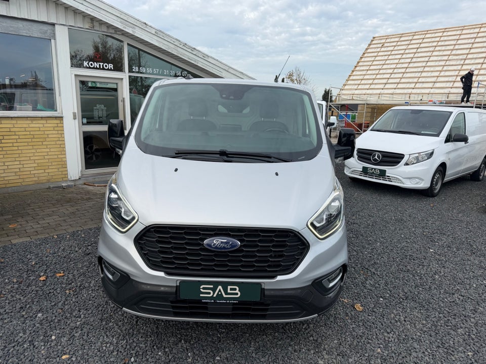 Ford Transit Custom 300 L2, Billede 5
