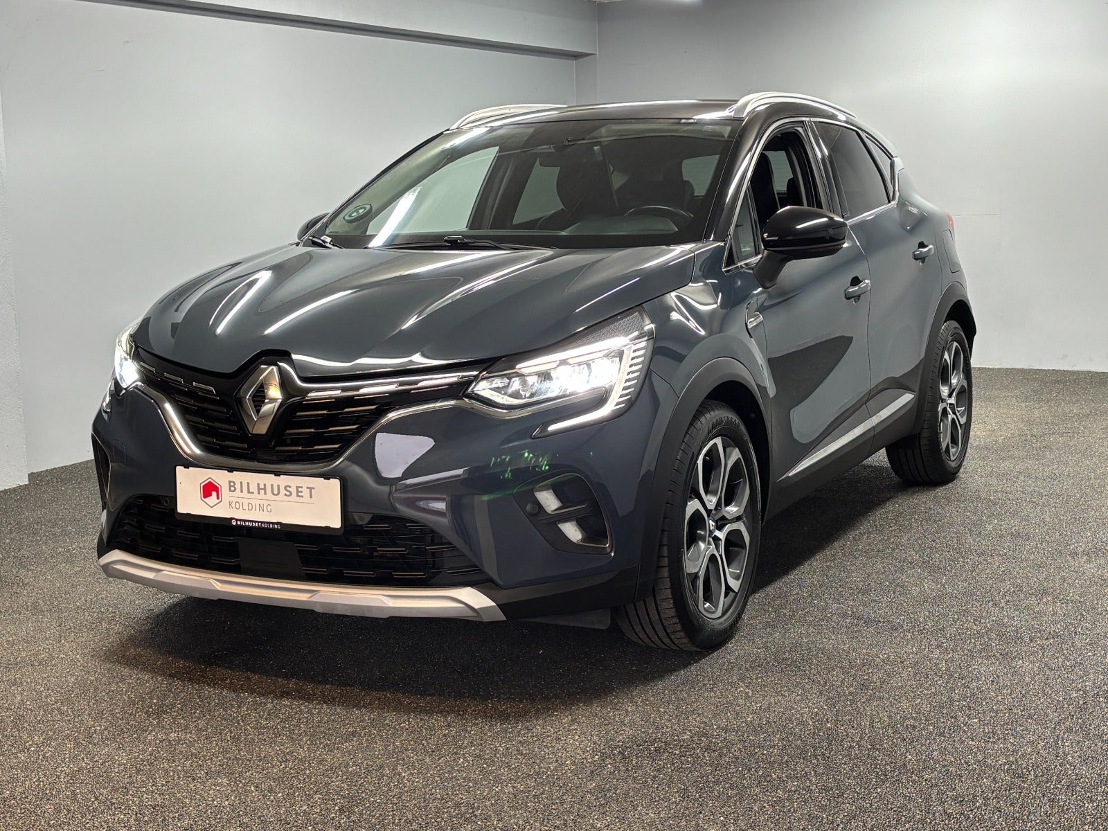 Renault Captur 1,6 E-Tech Intens