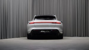 Porsche Taycan 4 Performance+ Cross Turismo