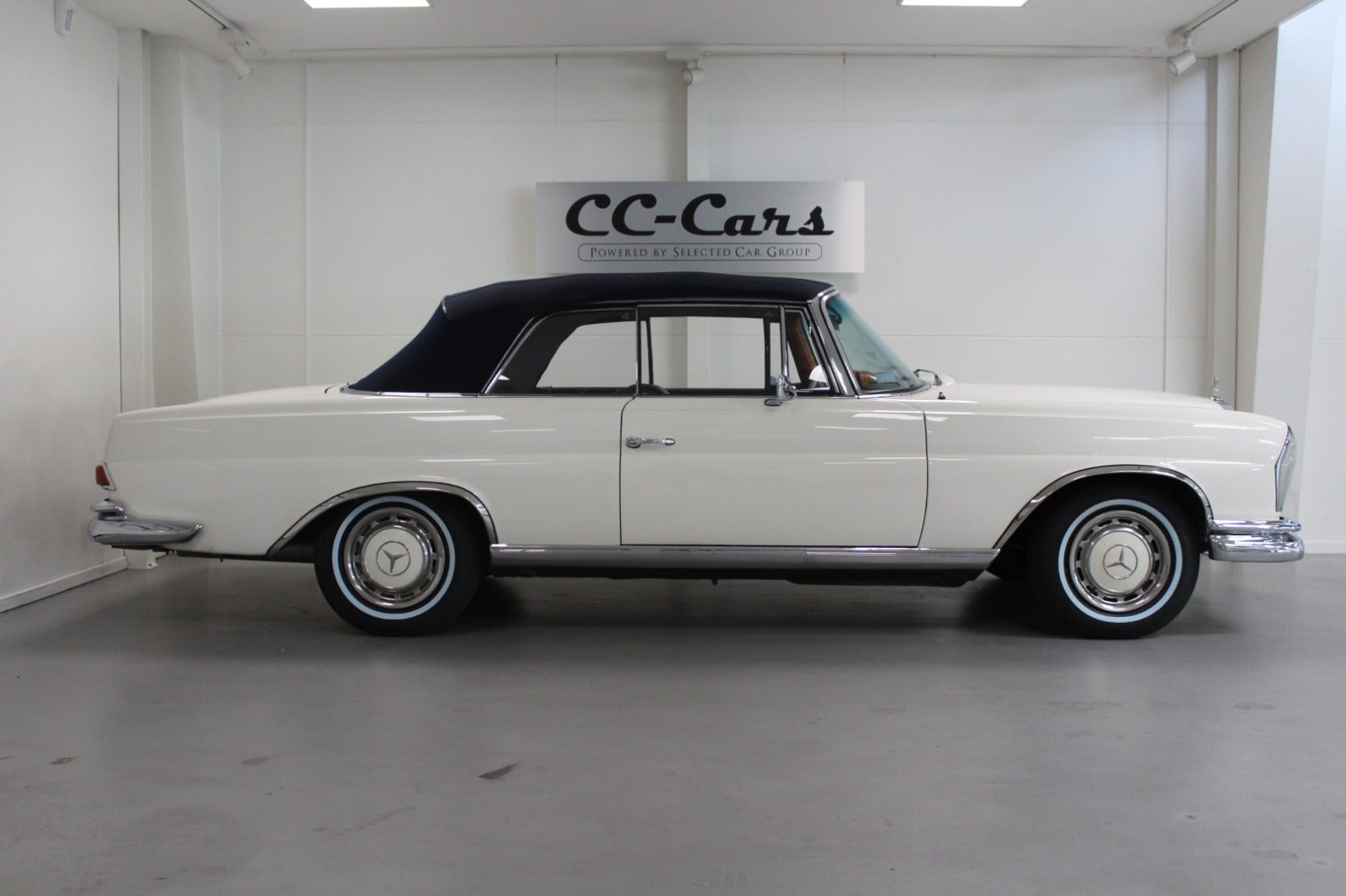 Mercedes-Benz 220 SE 2,2 Convertible