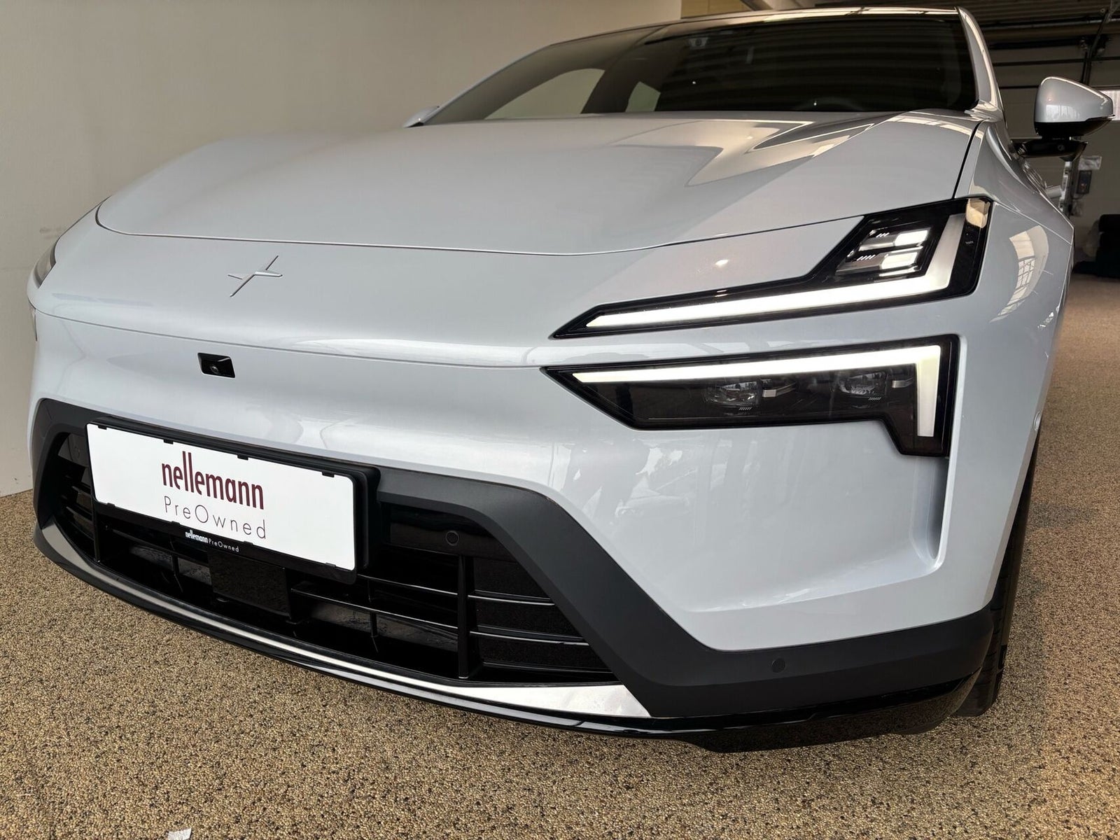 Polestar 4 Coupé RWD