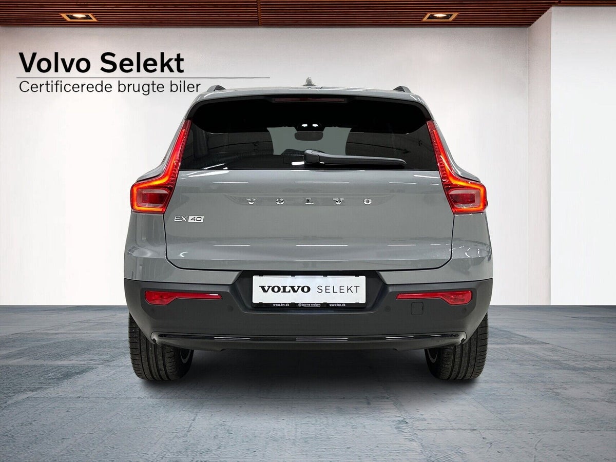 Volvo EX40 Standard Range Core billede 8