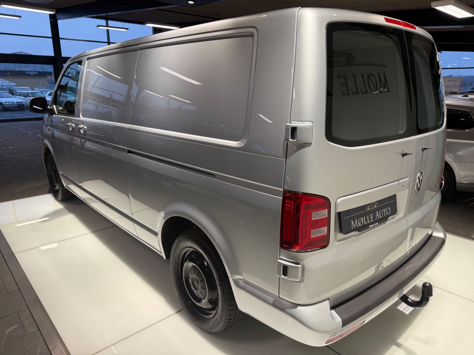 Billede af VW Transporter 2,0 TDi 150 Kassevogn DSG lang