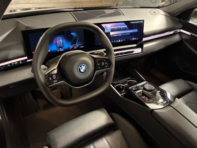 BMW i5 eDrive40 Sport Line