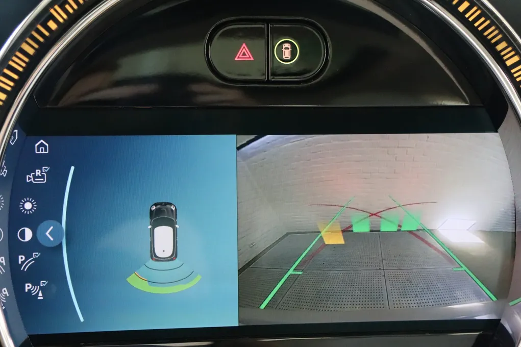 MINI Cooper SE Camden Edition