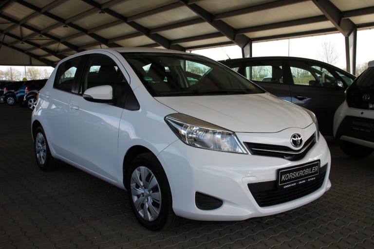 Toyota Yaris VVT-i T2 Touch MDS