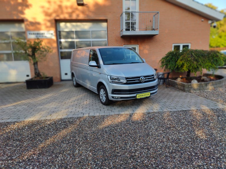 VW Transporter TDi 150 Kassevogn DSG lang