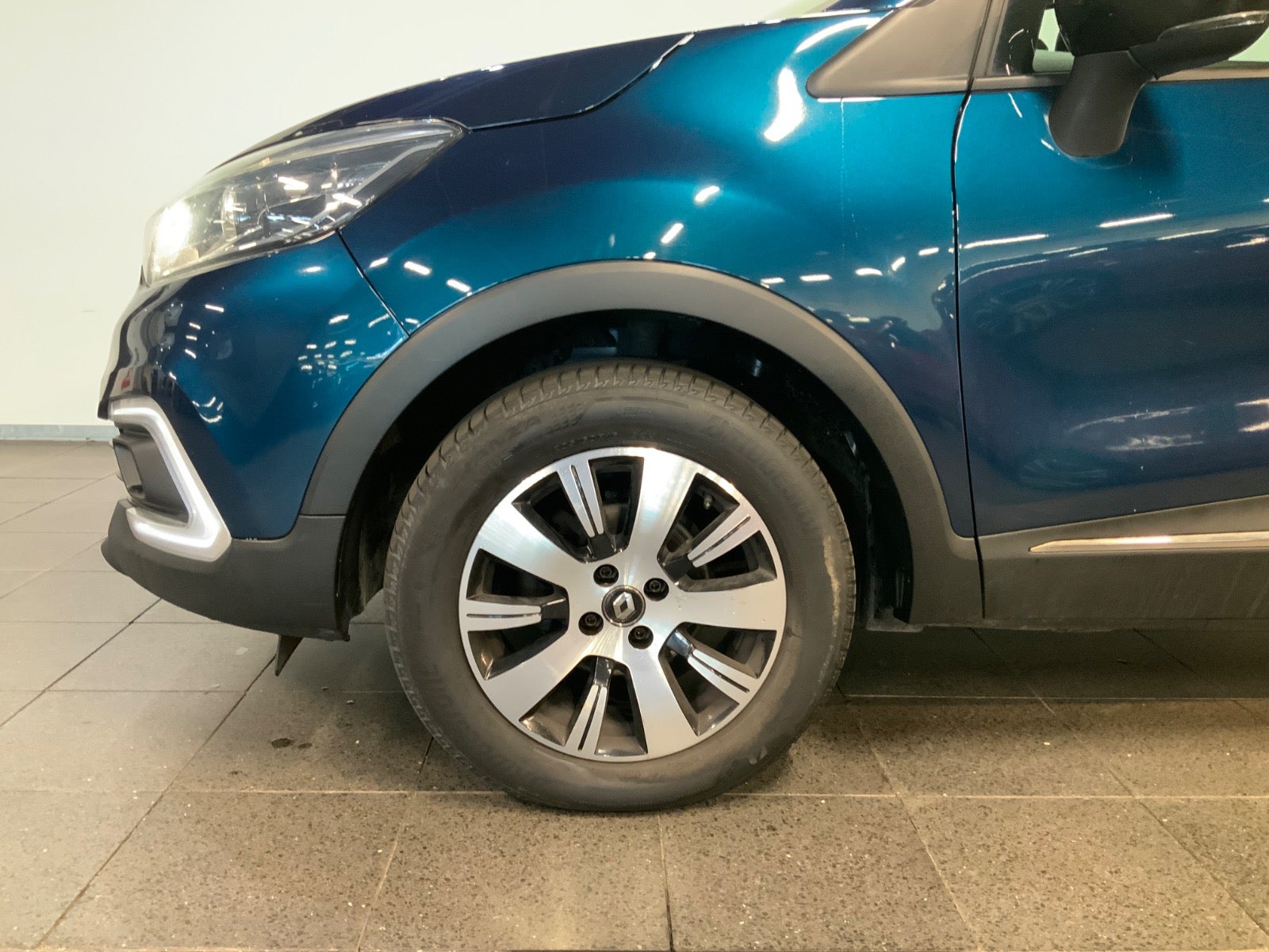 Renault Captur (3/8)