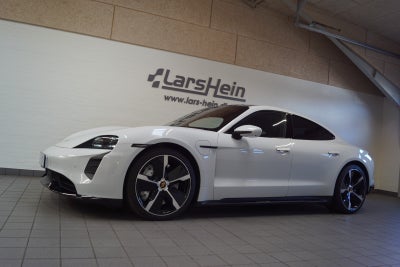 Porsche Taycan Turbo Performance+