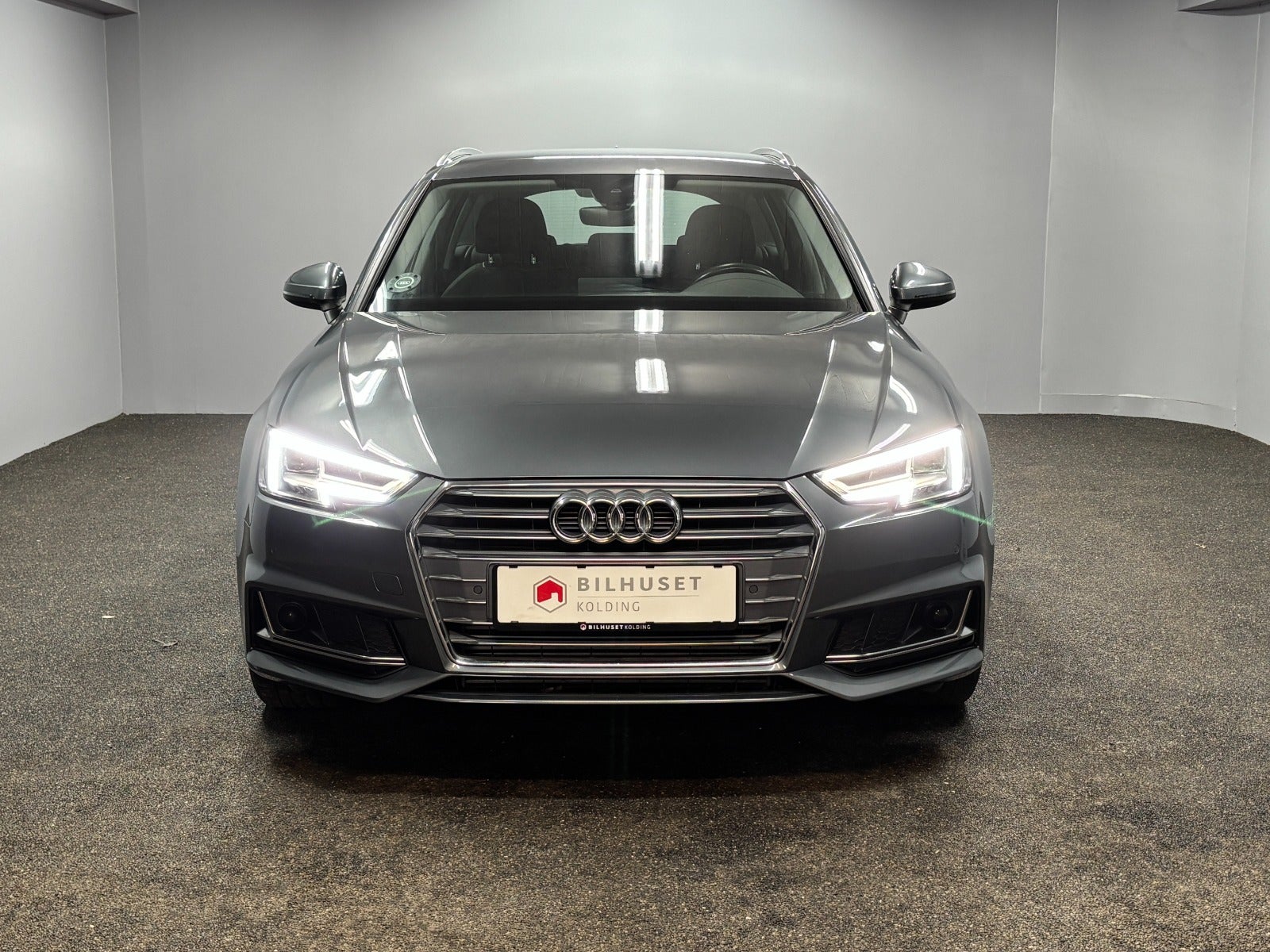 Billede af Audi A4 40 TFSi Sport Prestige Avant S-tr.