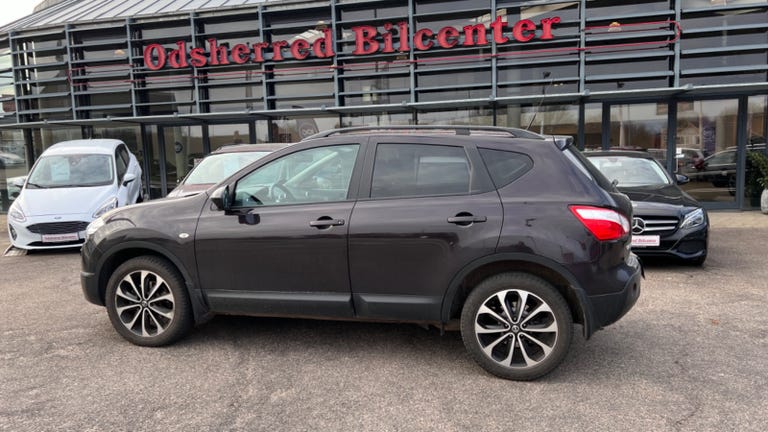 Nissan Qashqai Acenta CVT 4WD Van