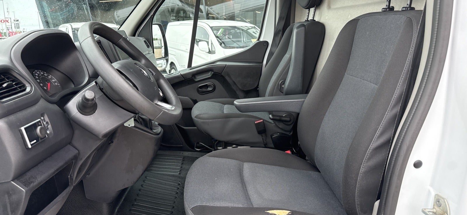 Billede af Renault Master IV T33 2,3 dCi 135 L2H2 Kassevogn