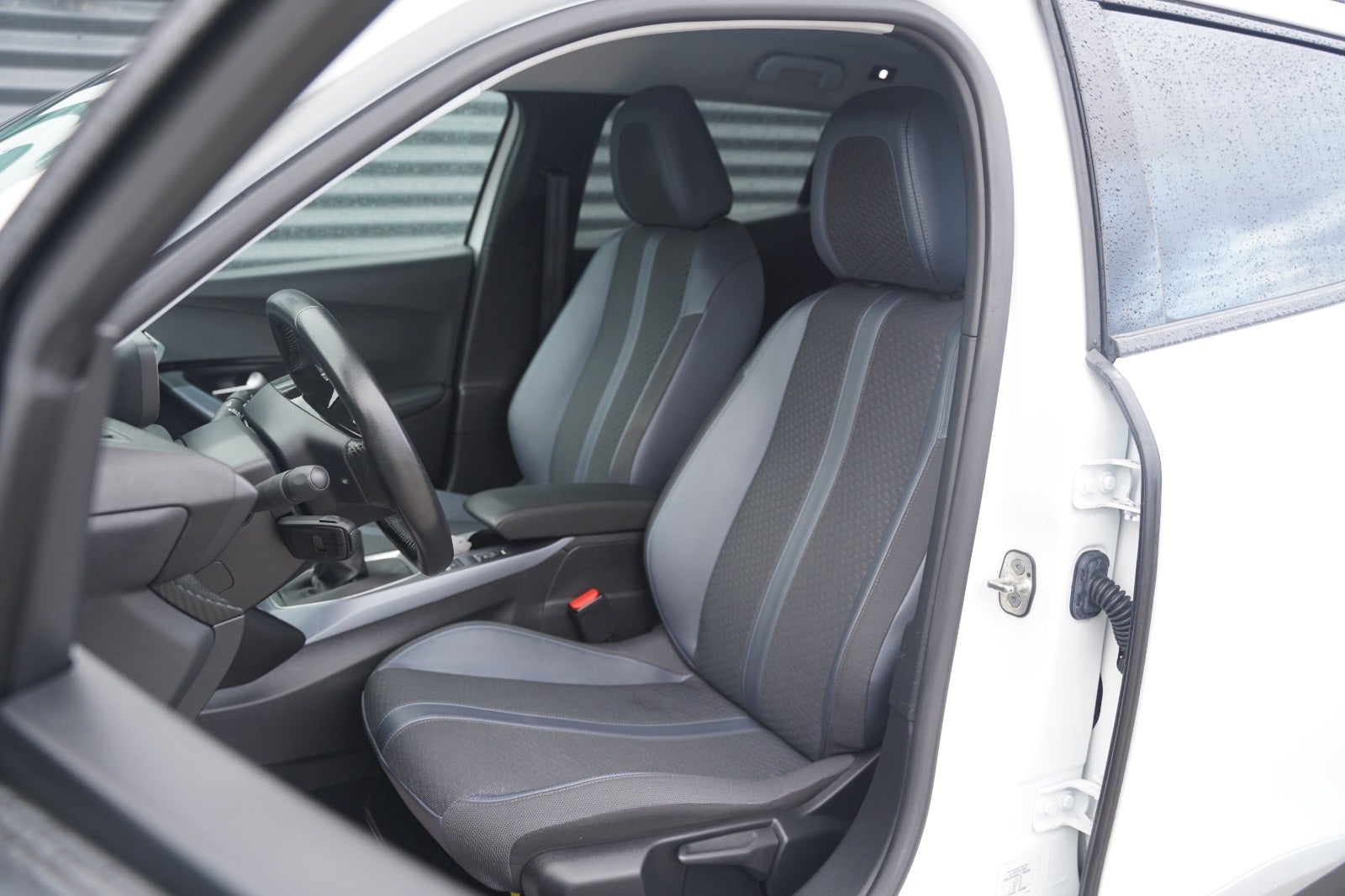 Billede af Peugeot 2008 1,2 PureTech 130 Edition:210+