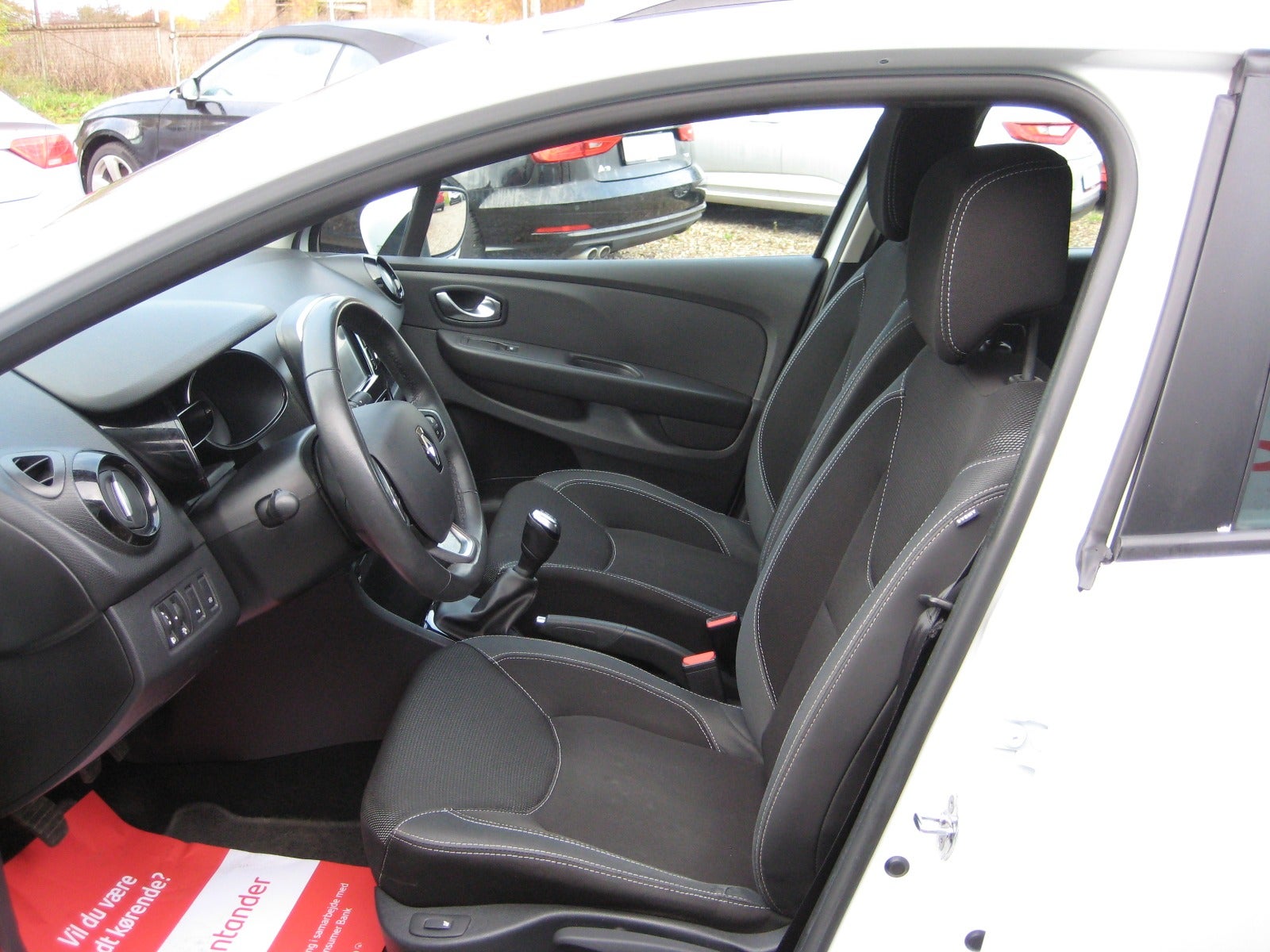 Renault Clio IV TCe 90 Expression Sport Tourer