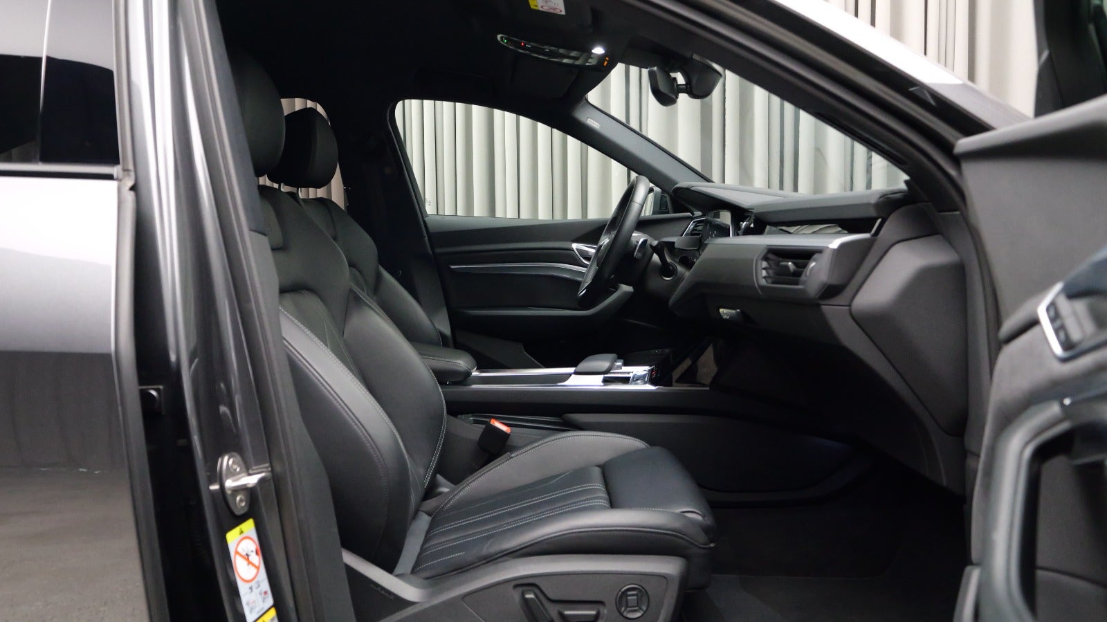 Audi e-tron S-line Sportback quattro