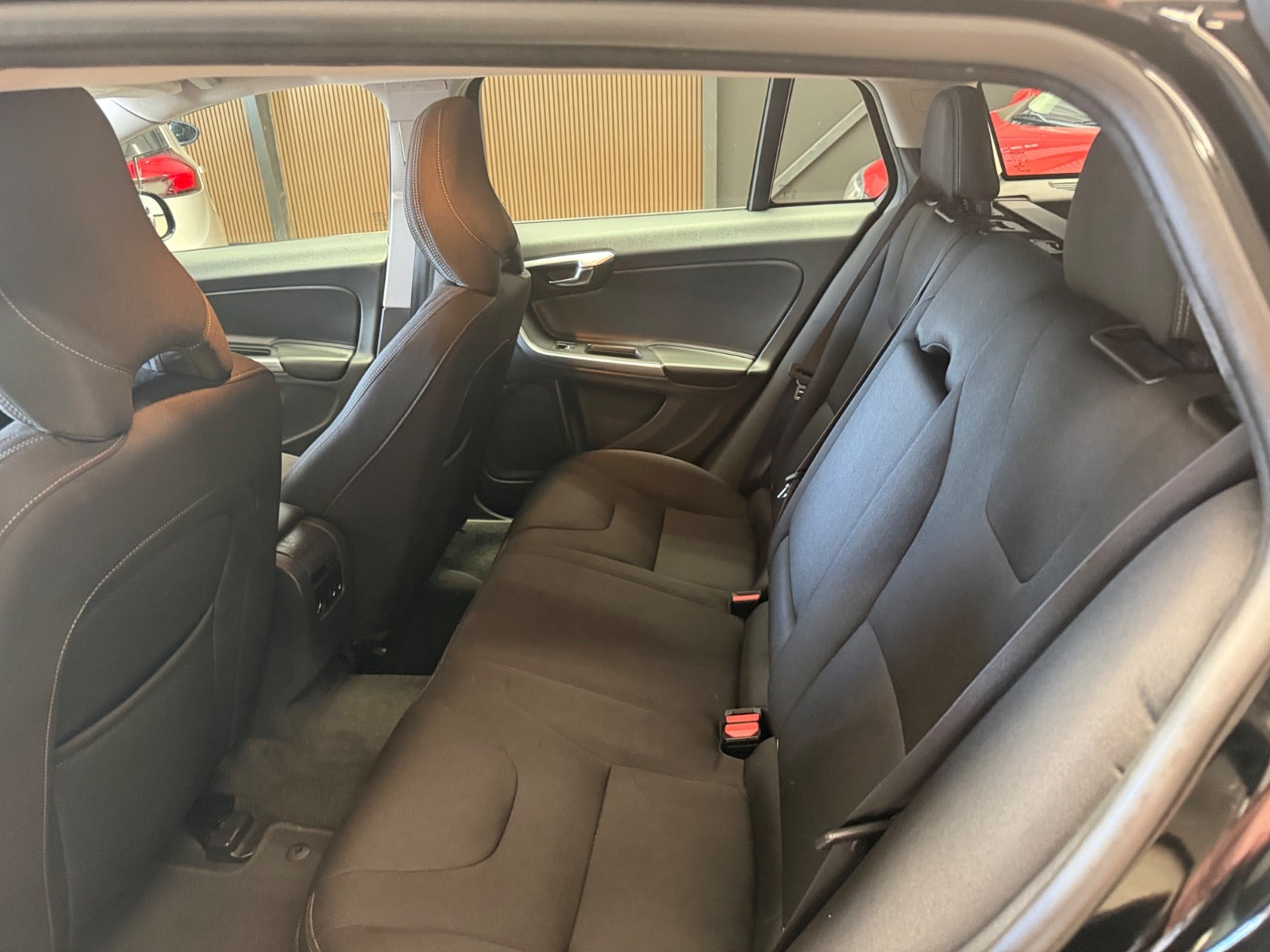 Volvo V60 CC D3 150 Kinetic - billede 13