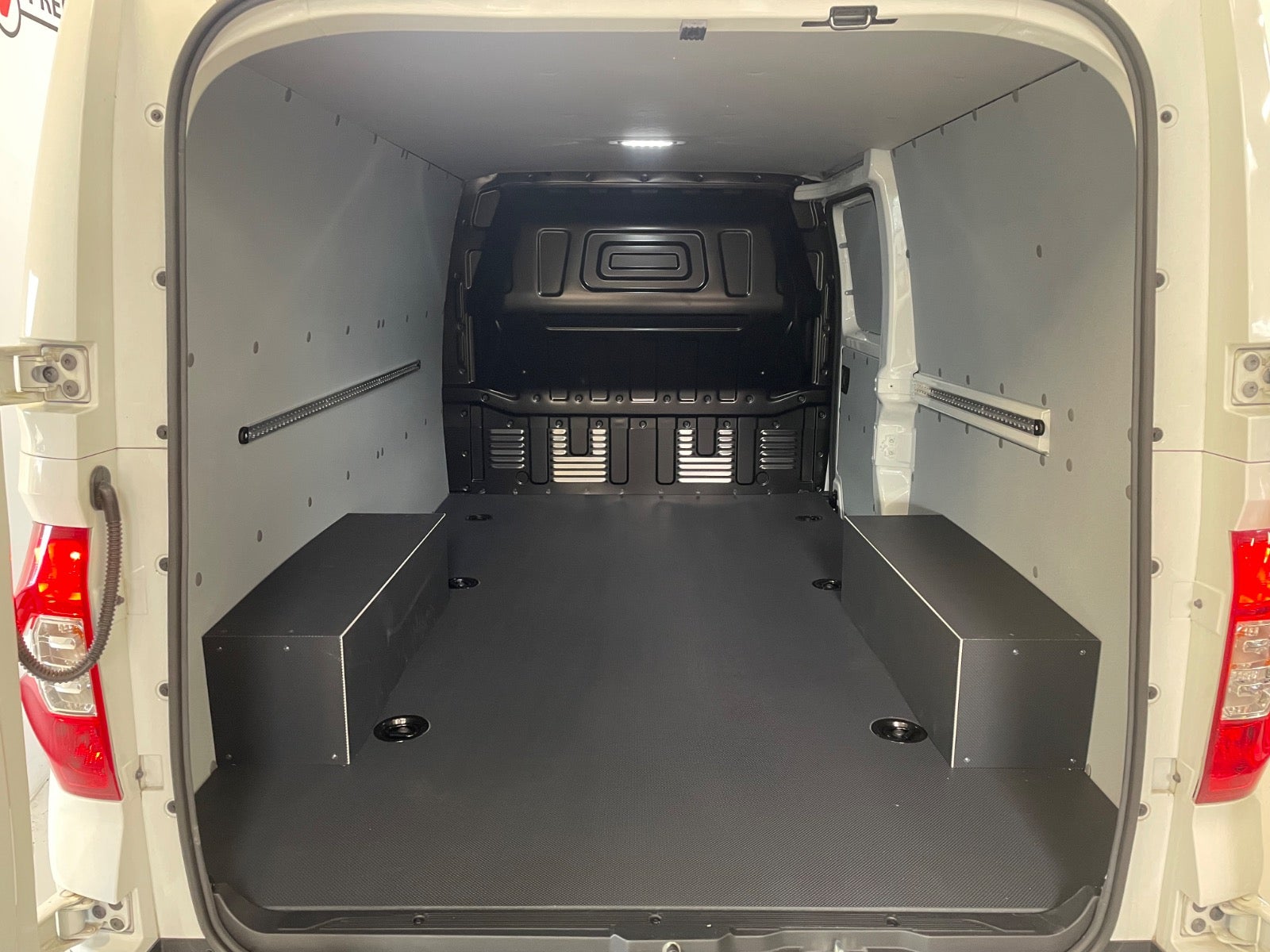 Billede af Maxus e-Deliver 3 50 Cargo Van LWB