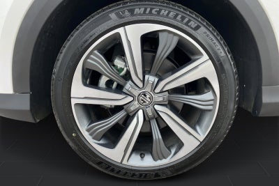 MG Marvel R Luxury