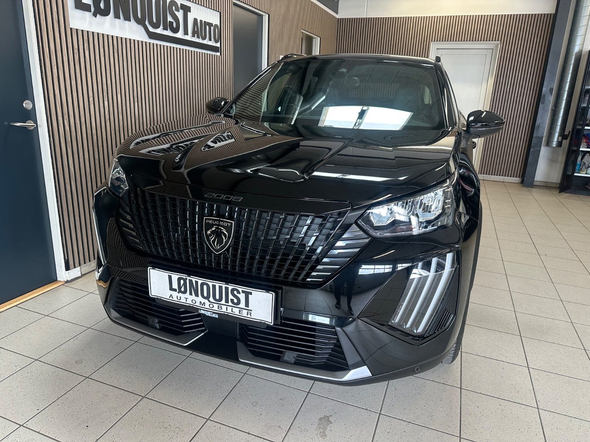 Peugeot 2008 PureTech 130 First Selection EAT8