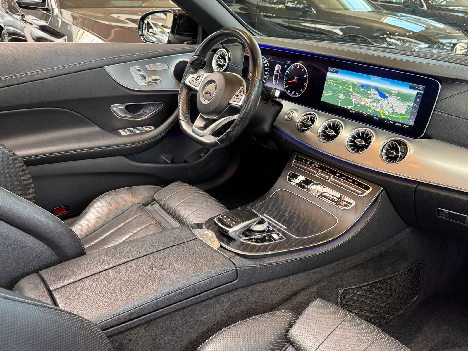Mercedes E400 AMG Line Cabriolet aut. 4Matic