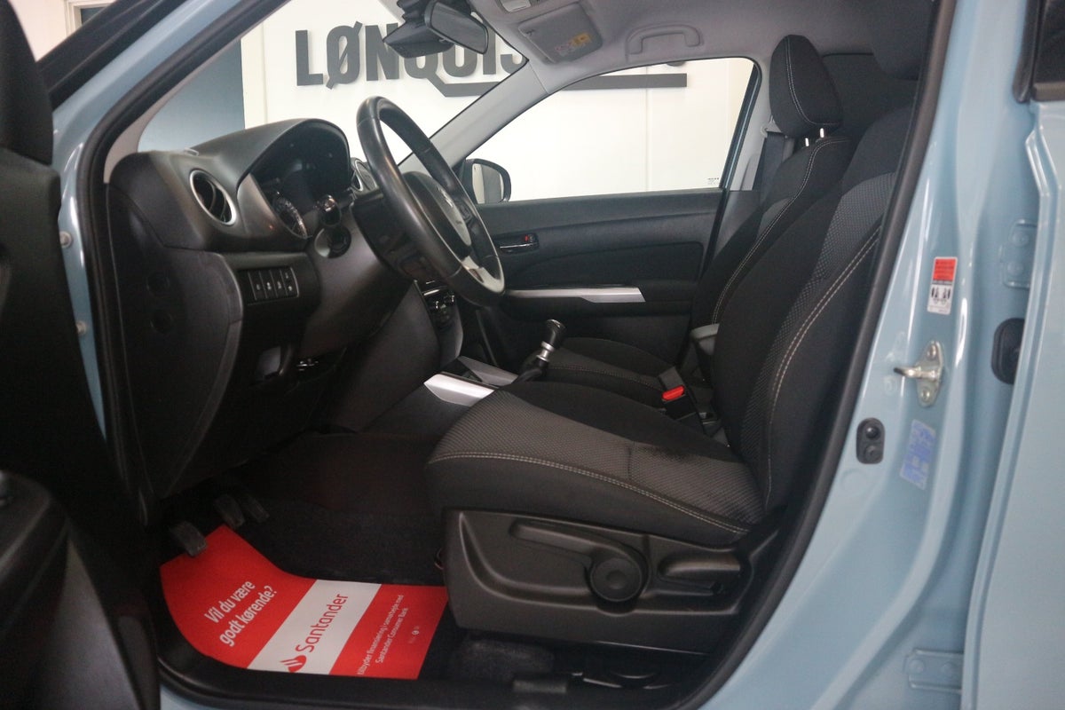 Suzuki Vitara mHybrid Active