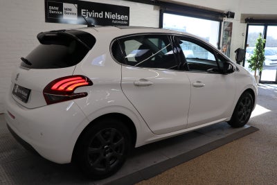 Peugeot 208 BlueHDi 100 Allure Sky