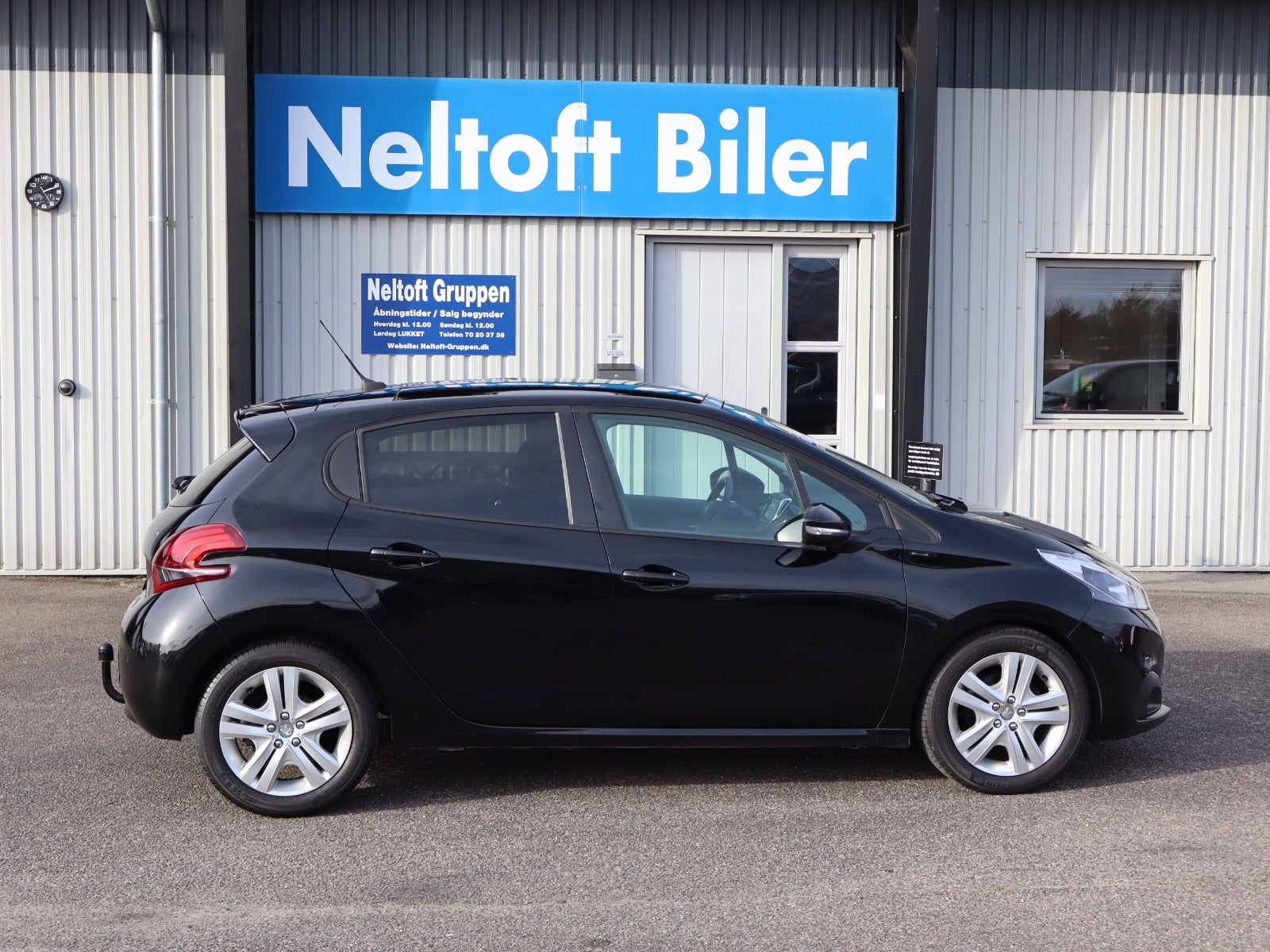 Billede af Peugeot 208 1,5 BlueHDi 100 Allure Sky