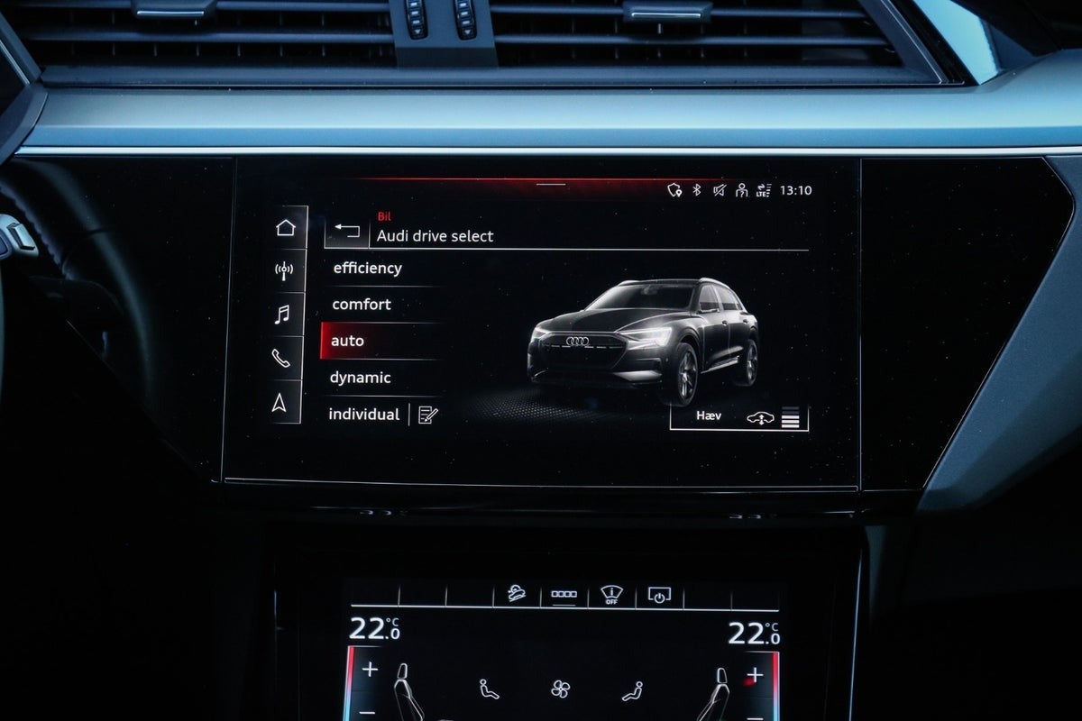 Billede af Audi e-tron 55 S-line quattro