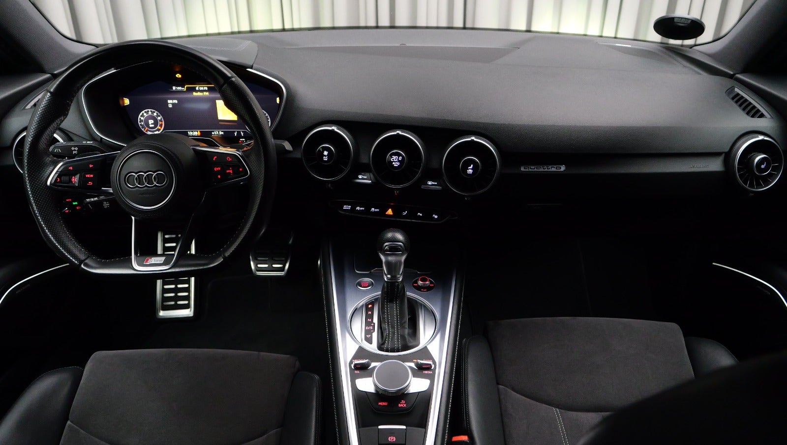 Audi TT TFSi 230 Coupé quattro S-tr.