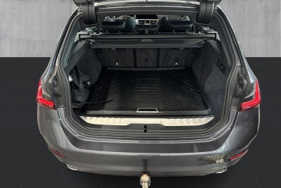 BMW 330e Touring Sport Line aut.