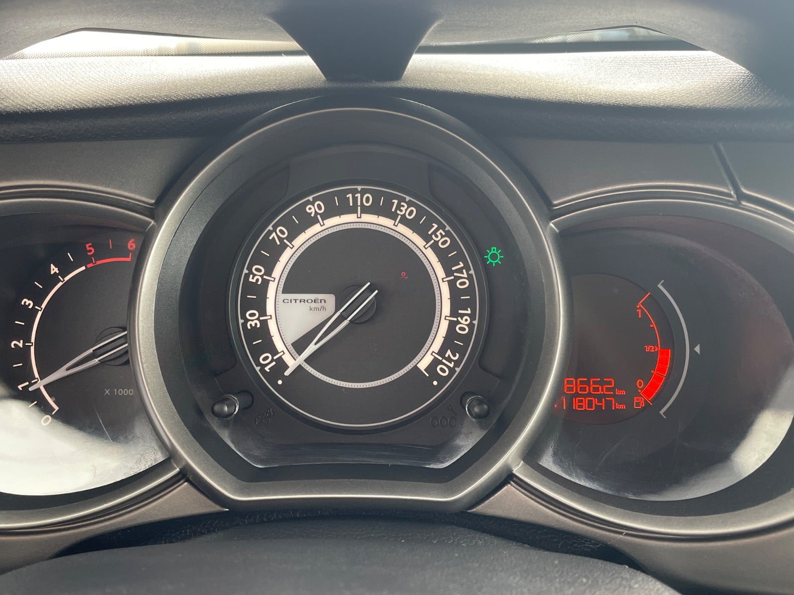 Billede af Citroën C3 1,6 BlueHDi 100 Feel Complet