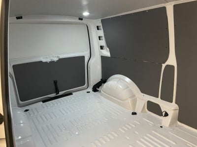 VW Transporter TDi 150 Kassevogn DSG lang