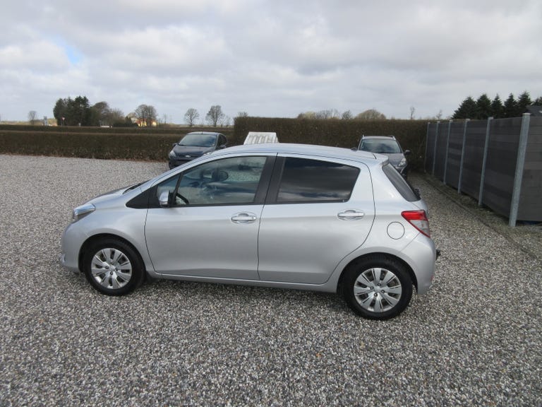 Toyota Yaris VVT-i T2 Touch