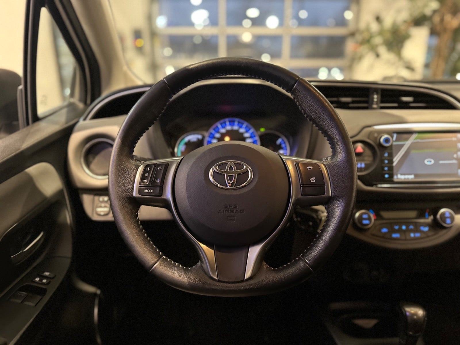 Toyota Yaris 2016