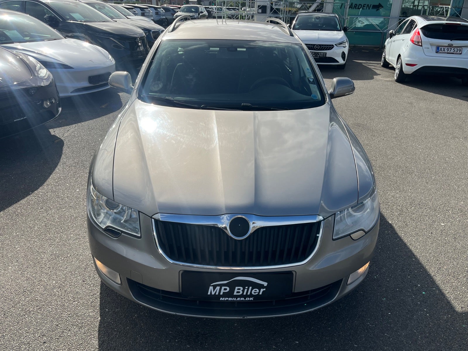 Billede af Skoda Superb 2,0 TDi 140 Comfort Combi DSG