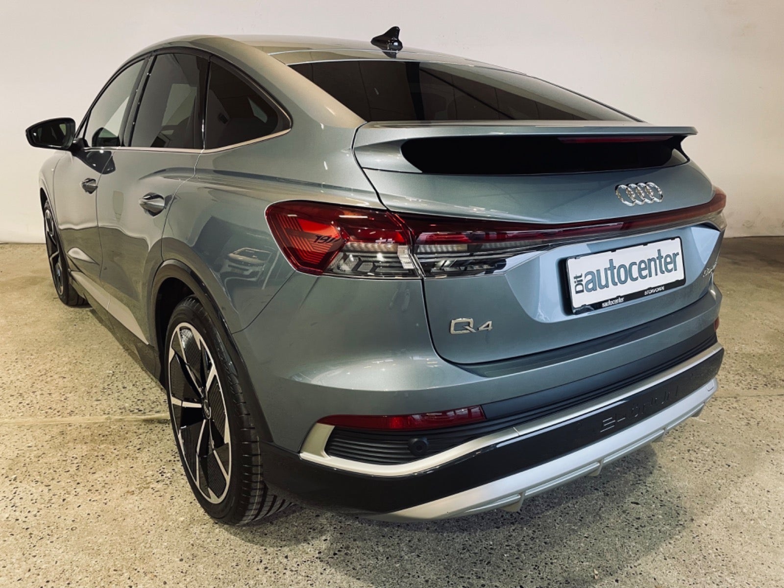 Audi Q4 e-tron edition one S-line Sportback quattro