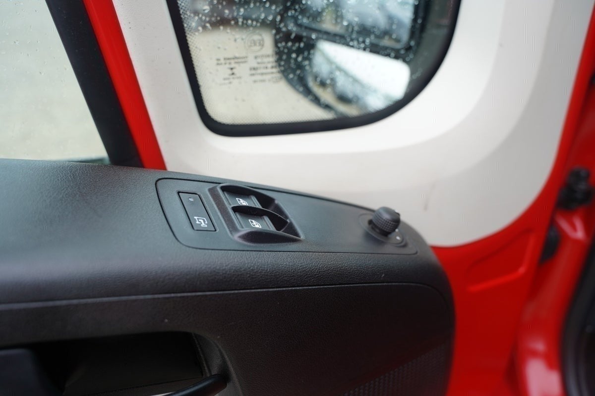 Billede af Peugeot Boxer 330 2,0 BlueHDi 130 L2H2