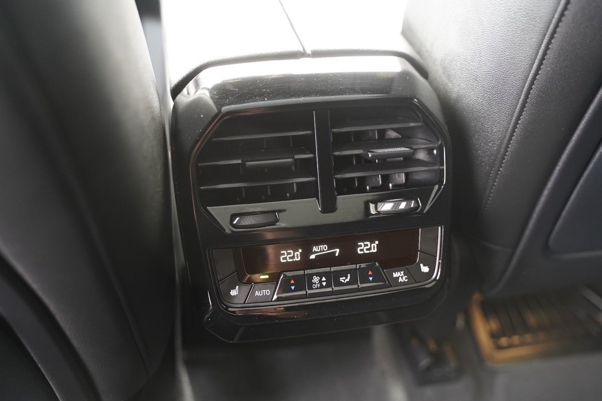 Billede af BMW iX xDrive40 Fully Charged Sport