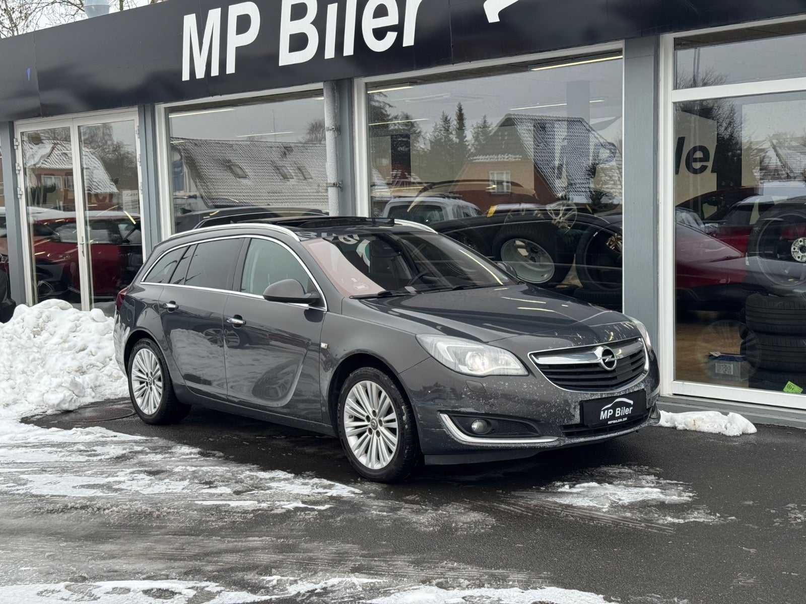 Billede af Opel Insignia 1,6 CDTi 136 Cosmo Sports Tourer aut.
