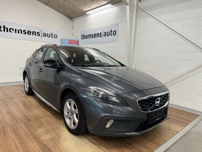 Volvo V40 CC 2,0 D3 150 Summum aut. 5d